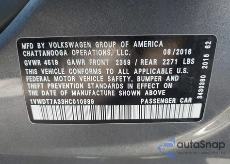 2017 Volkswagen Passat 1.8T R-Line z USA, uszkodzony, nr VIN 1VWDT7A33HC010989